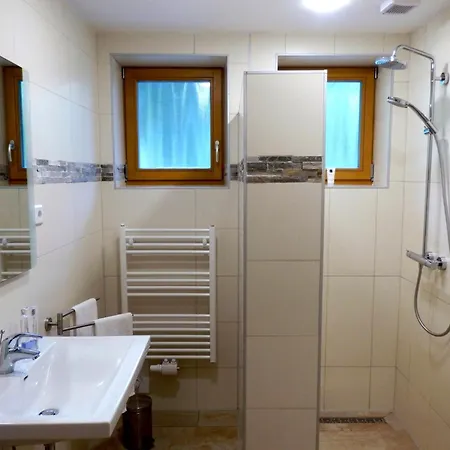 Nice With Sauna And Lakeview Appartamento *