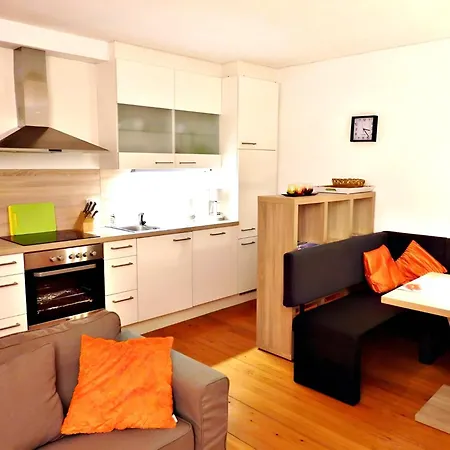 Nice With Sauna And Lakeview Appartamento Hermagor-Pressegger See
