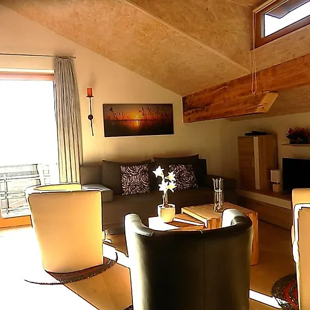 Appartamento Nice With Sauna And Lakeview Hermagor-Pressegger See