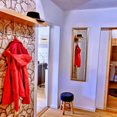 Nice With Sauna And Lakeview Appartamento *